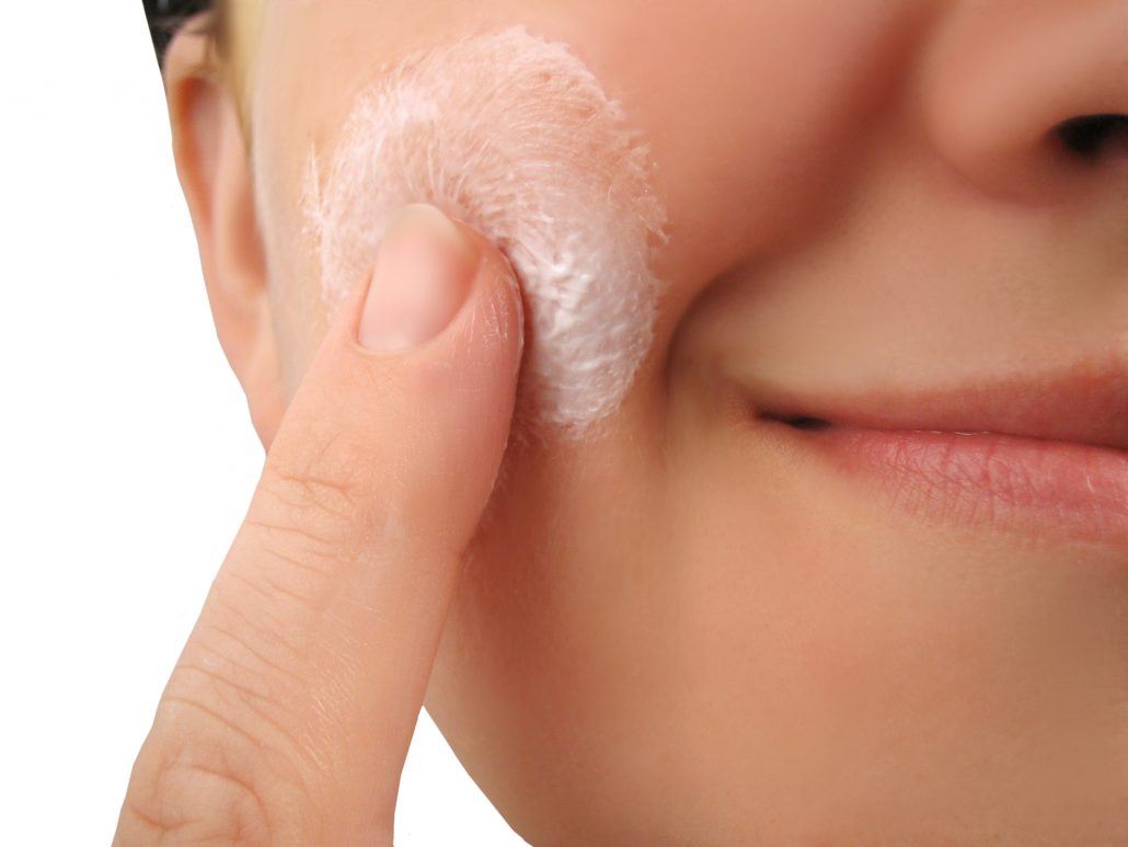 Die Wissenschaft zeitloser Schönheit: Effektive Hautpflege entschlüsselt